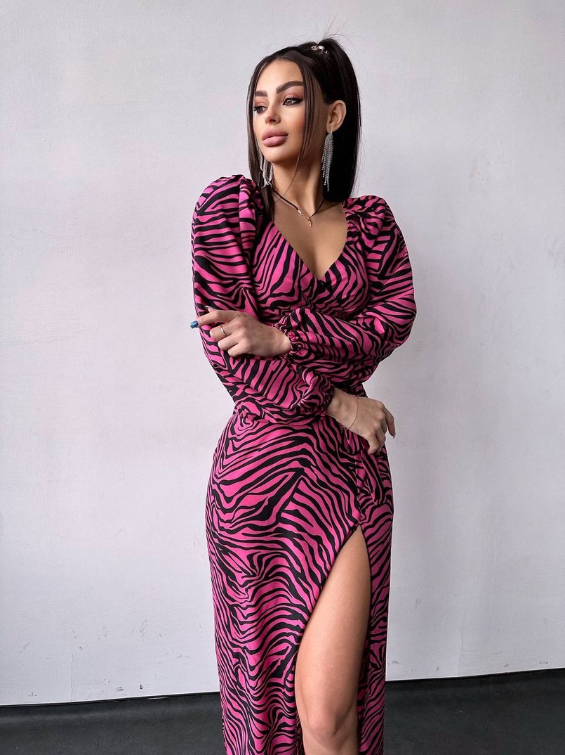 Комплект: топ із зав'язками на талії + спідниця міді з розрізом Комплект: топ із зав'язками на талії + спідниця міді з розрізом | PUSHKA SHOP