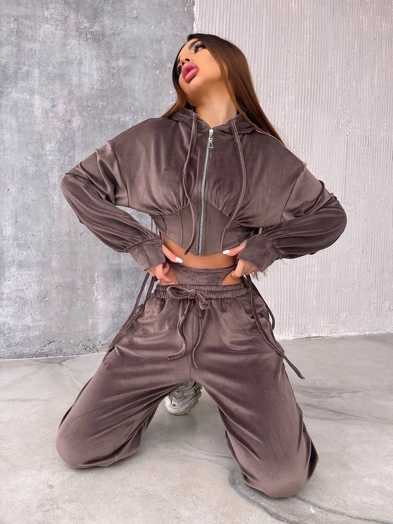 Велюровий комплект: кофта з корсетними елементами + джогери з імітацією трусиків | PUSHKA SHOP