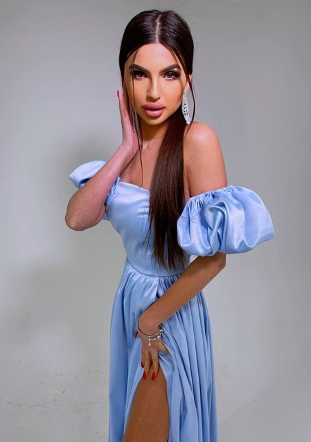 Атласное платье макси с объемными рукавами   | PUSHKA SHOP