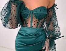 Улюблений комплект в новому виконанні: корсет бюстьє з об’ємними рукавами + спідниця міні | PUSHKA SHOP