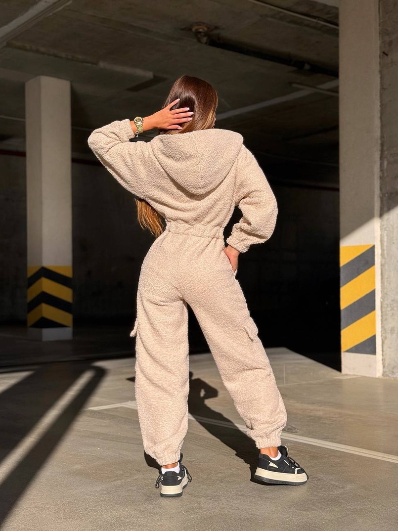 Теплий та мʼякий комбінезон Тедді на флісі Дуже приємний до тіла Теплий та мʼякий комбінезон Тедді на флісі Дуже приємний до тіла | PUSHKA SHOP