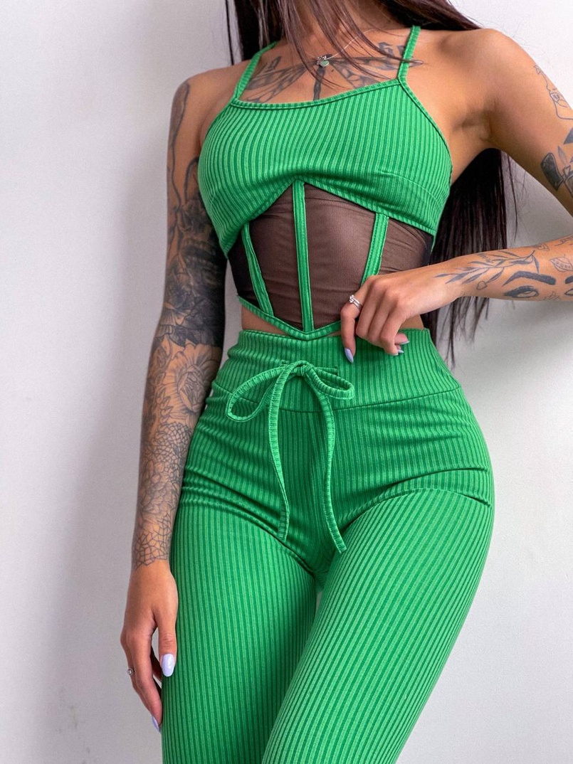 Трикотажный комплект: корсетный топ на косточках + леггинсы Трикотажный комплект: корсетный топ на косточках + леггинсы | PUSHKA SHOP