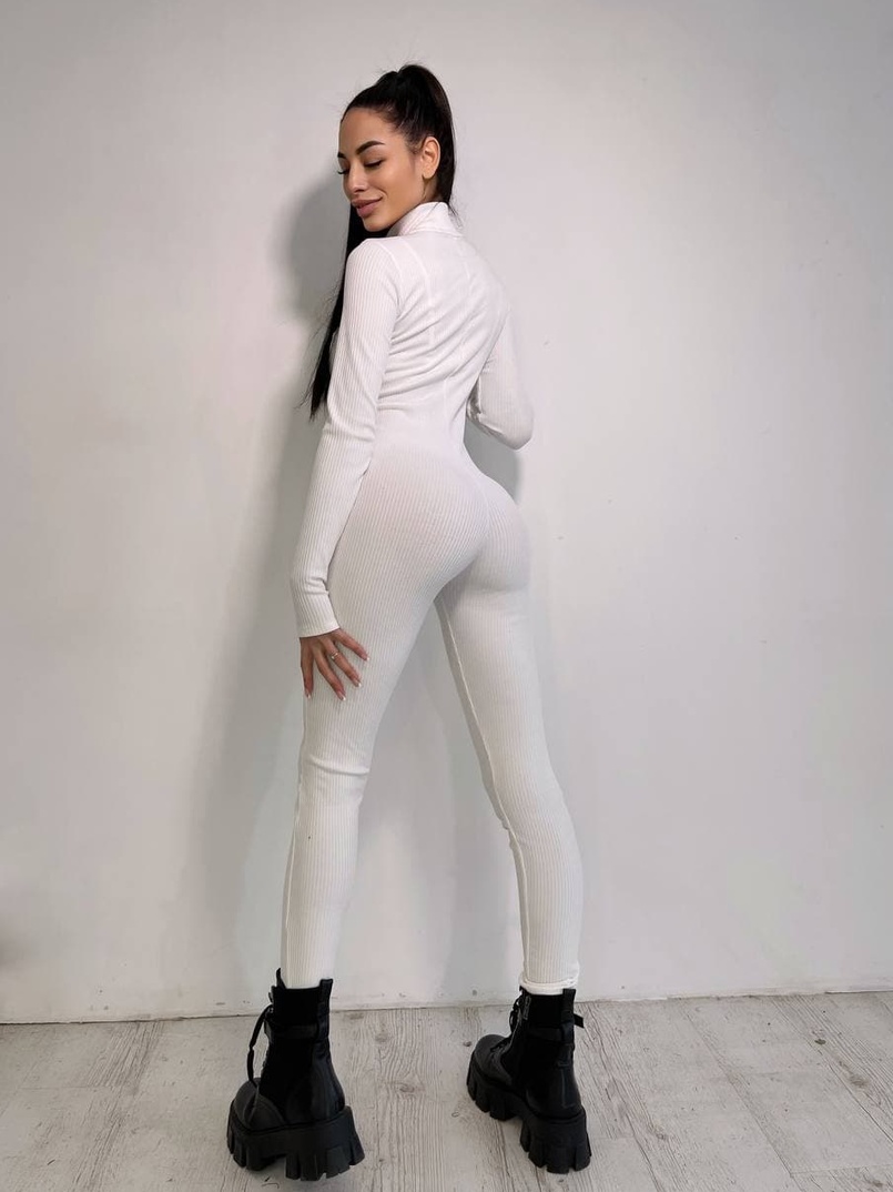 Трикотажный облегающий комбинезон  Трикотажный облегающий комбинезон  | PUSHKA SHOP