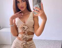 Комплект: топ та спідниця з трояндами    Комплект: топ та спідниця з трояндами    | PUSHKA SHOP