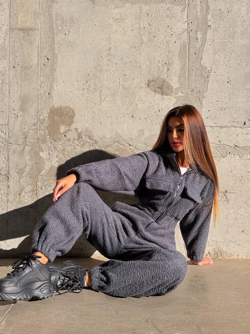 Теплий та мʼякий комбінезон Тедді на флісі Дуже приємний до тіла Теплий та мʼякий комбінезон Тедді на флісі Дуже приємний до тіла | PUSHKA SHOP