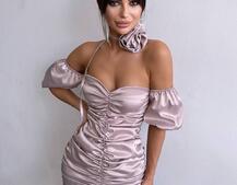 Сукня - міні з драпіруванням та трояндою-чокером | PUSHKA SHOP