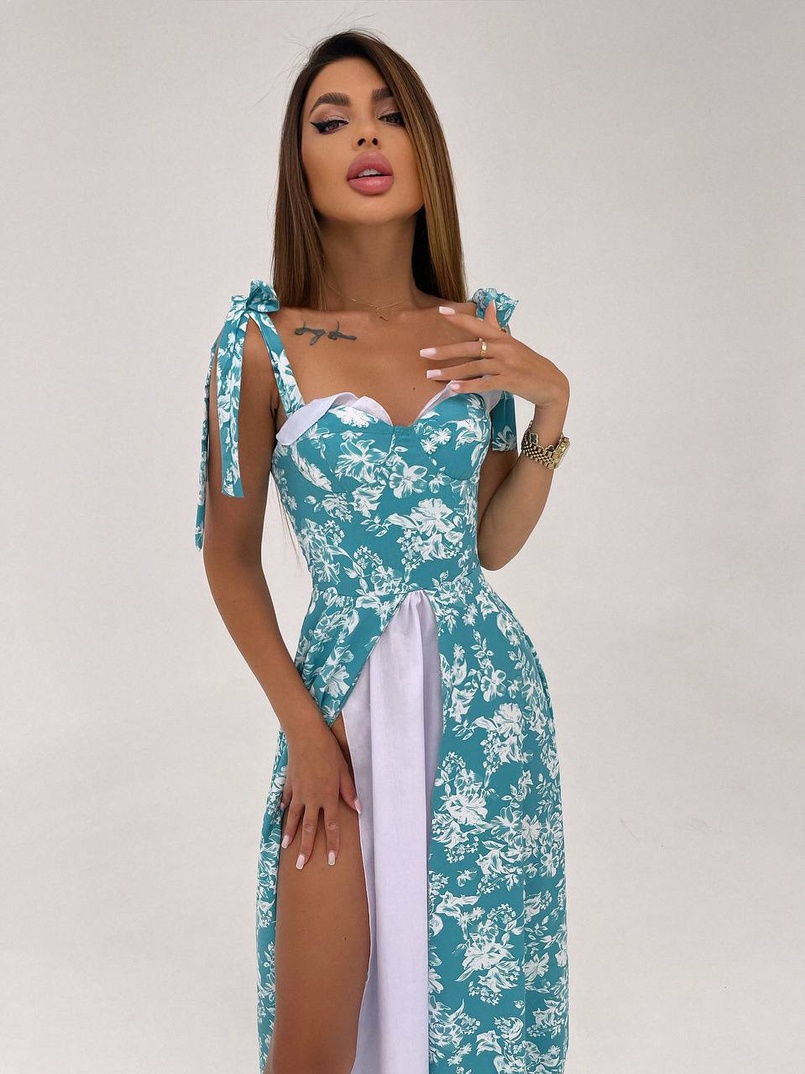 Сукня міді з чашечками в квітковий принт  | PUSHKA SHOP