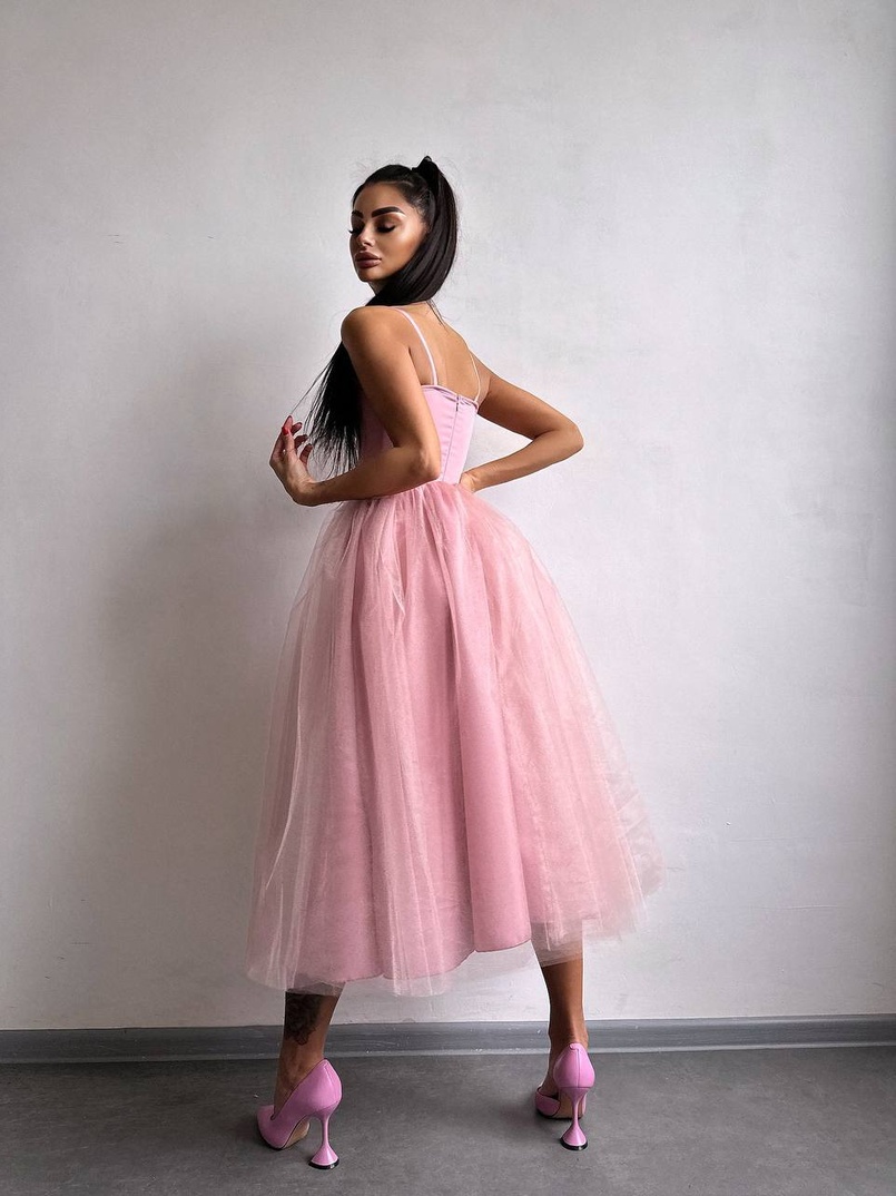 Сукня міді із чашечками з пишною спідницею | PUSHKA SHOP