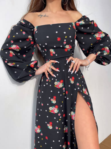 Квіткова сукня-міді зі шнурівкою на спинці та розрізом на ніжці Квіткова сукня-міді зі шнурівкою на спинці та розрізом на ніжці | PUSHKA SHOP