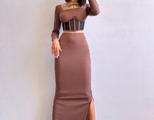 Трикотажний комплект: топ з елементами корсету та спідниця з розрізами  Трикотажний комплект: топ з елементами корсету та спідниця з розрізами  | PUSHKA SHOP