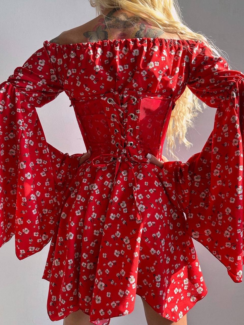 Сукня з асиметричною спідницею та розкльошеними рукавами + корсет  Сукня з асиметричною спідницею та розкльошеними рукавами + корсет  | PUSHKA SHOP