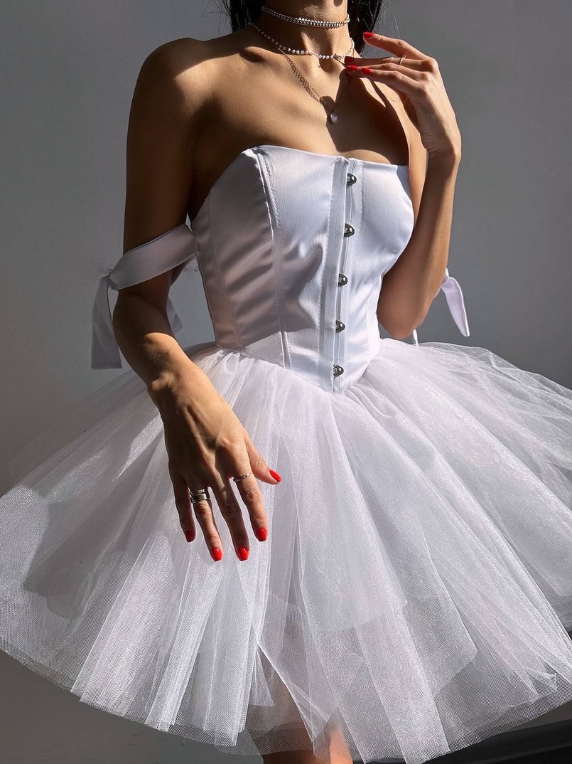 Атласна корсетна сукня міні з гачками та пишною фатиновою спідницею  Атласна корсетна сукня міні з гачками та пишною фатиновою спідницею  | PUSHKA SHOP