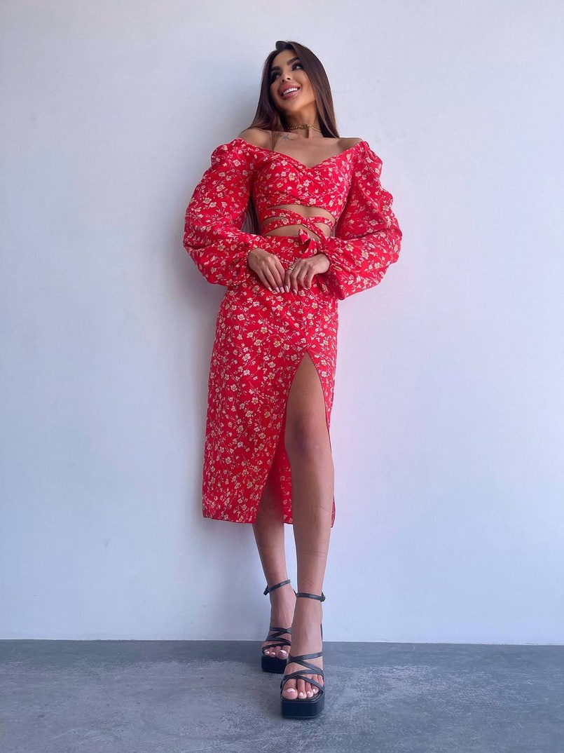 Квітковий комплект: топ із зав'язками на талії + спідниця міді з розрізом | PUSHKA SHOP