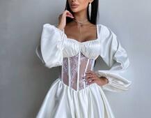 Атласна сукня з обʼємними рукавами та мереживом Атласна сукня з обʼємними рукавами та мереживом | PUSHKA SHOP