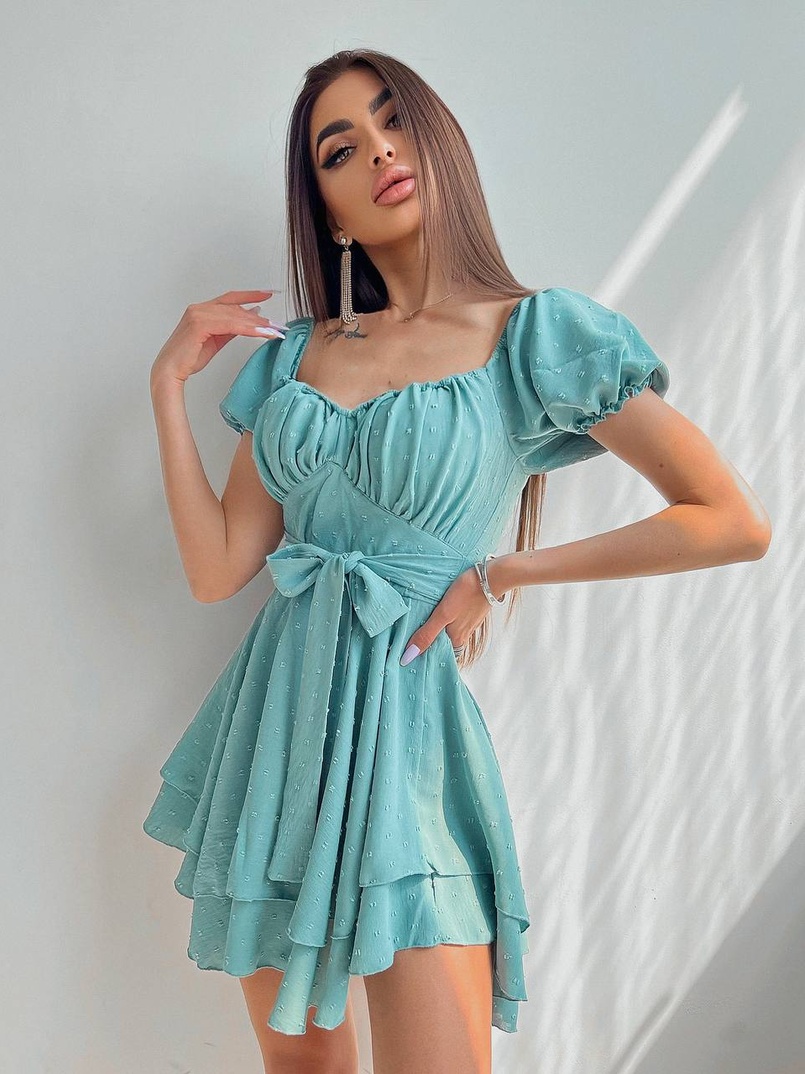 Платье со сборкой на груди и пышной юбкой  Платье со сборкой на груди и пышной юбкой  | PUSHKA SHOP