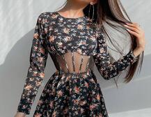 Приталена сукня з корсетною вставкою та спідницею-сонцем Приталена сукня з корсетною вставкою та спідницею-сонцем | PUSHKA SHOP