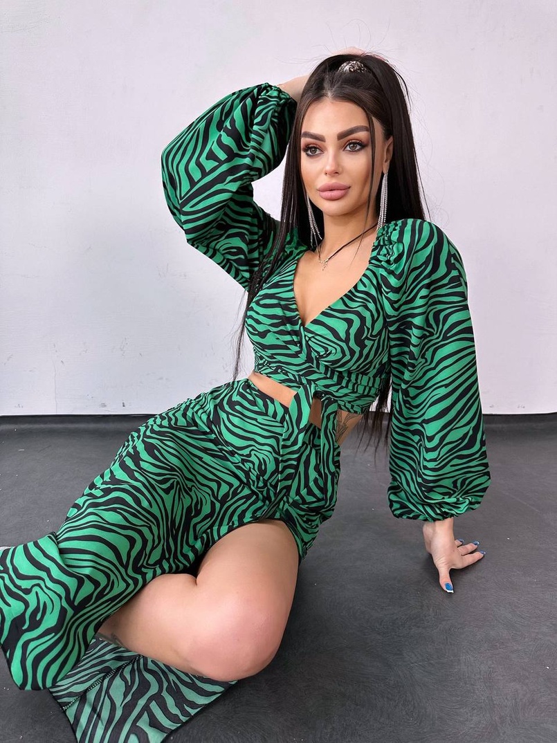 Комплект: топ із зав'язками на талії + спідниця міді з розрізом | PUSHKA SHOP