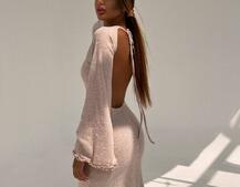 Трикотажна сукня максі з розкльошеними рукавами та відкритою спиною | PUSHKA SHOP