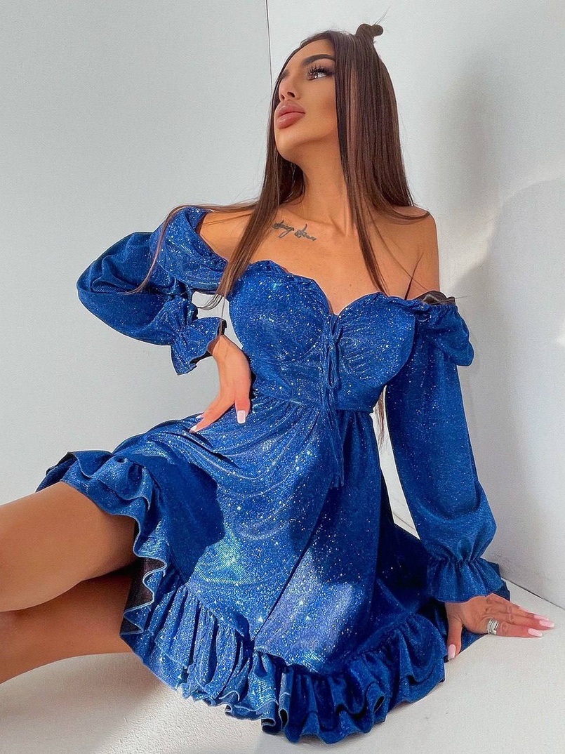 Блискуча сукня з оборками та чашками з ефектом push up Блискуча сукня з оборками та чашками з ефектом push up | PUSHKA SHOP