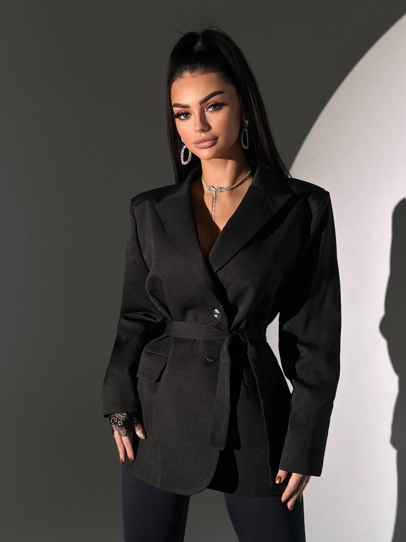 Комплект: мереживний корсет з чашечками + легінси зі штрипками + піджак Комплект: мереживний корсет з чашечками + легінси зі штрипками + піджак | PUSHKA SHOP