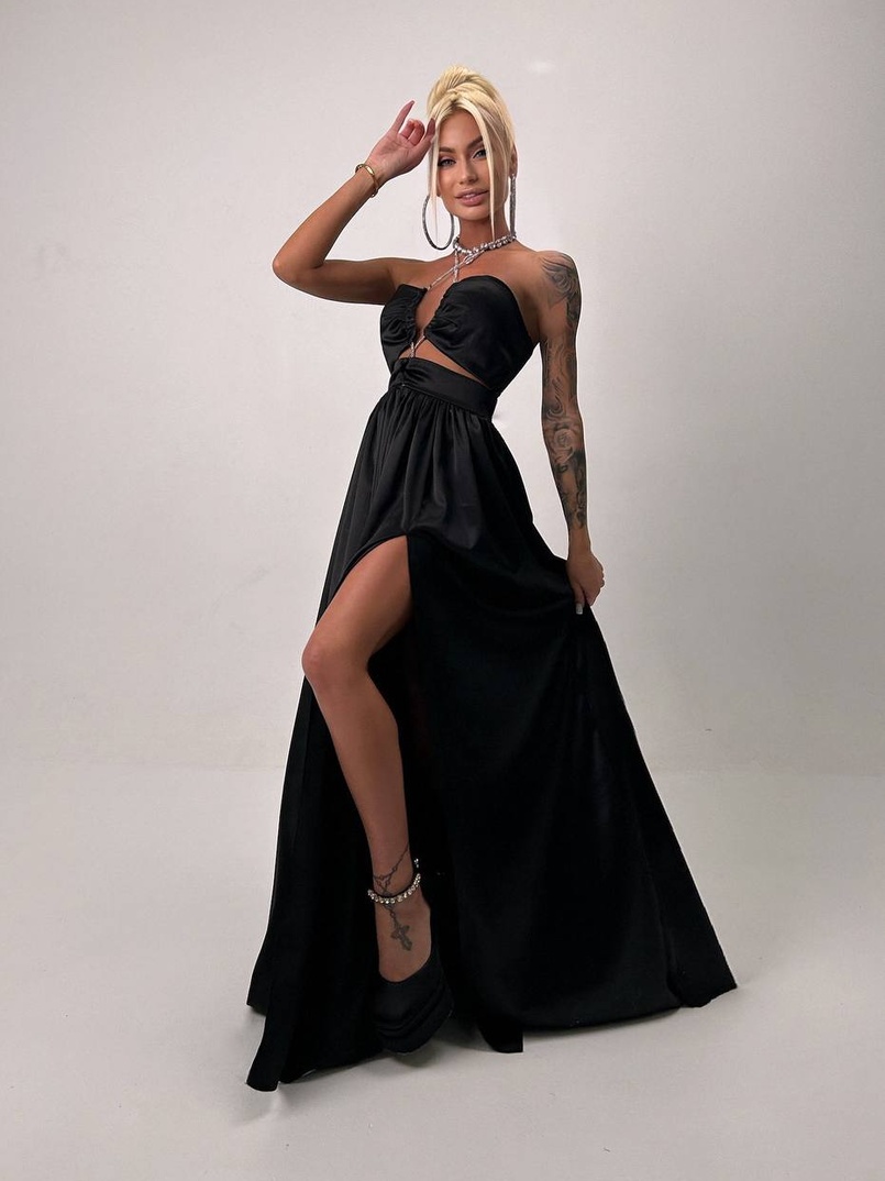 Атласна сукня максі із шнуром зі стразами  Атласна сукня максі із шнуром зі стразами  | PUSHKA SHOP