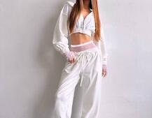 Велюровий комплект декорований стразами( бомбер+ рукавички+ штани + трусики) Велюровий комплект декорований стразами( бомбер+ рукавички+ штани + трусики) | PUSHKA SHOP