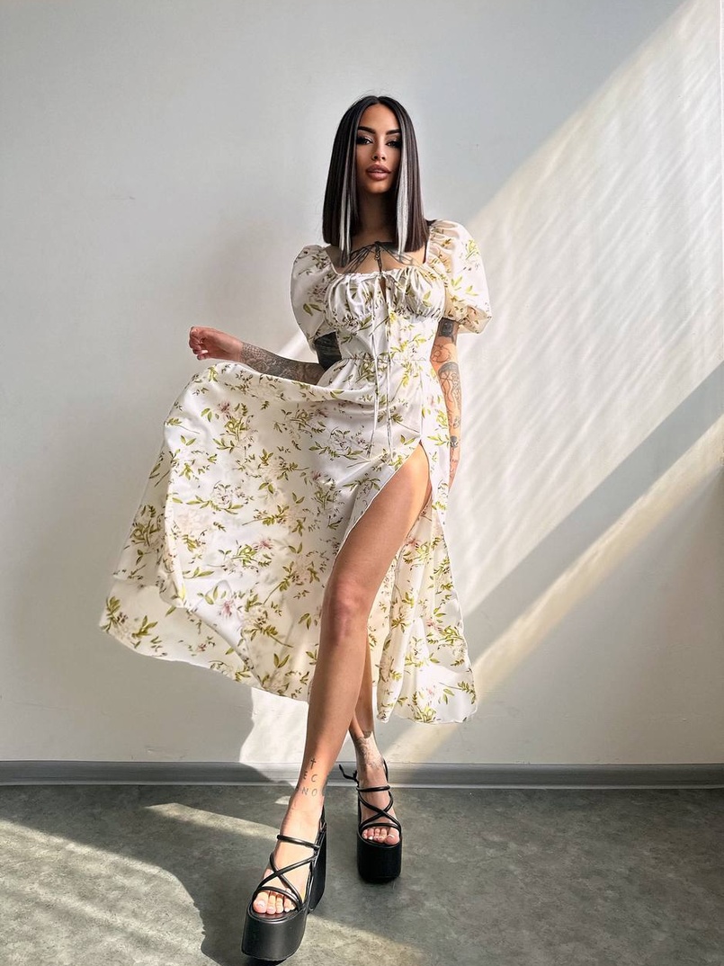 Сукня- міді  з квітковим принтом Сукня- міді  з квітковим принтом | PUSHKA SHOP