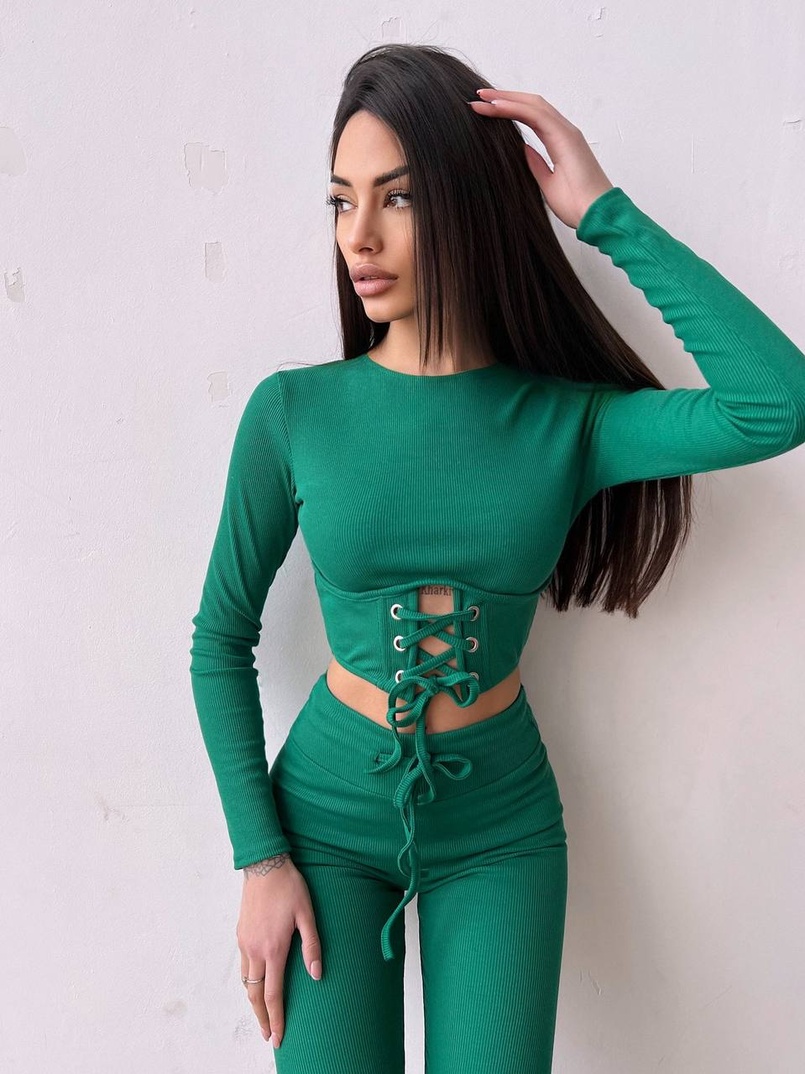 Трикотажний комплект: корсетний топ + легінси Трикотажний комплект: корсетний топ + легінси | PUSHKA SHOP