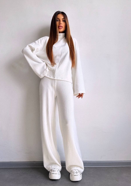 Трикотажний базовий комплект: світшот + штани  | PUSHKA SHOP