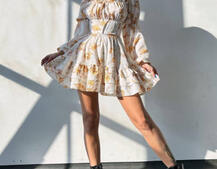 Квіткова сукня з воланами та шнуровкою по спинці Квіткова сукня з воланами та шнуровкою по спинці | PUSHKA SHOP