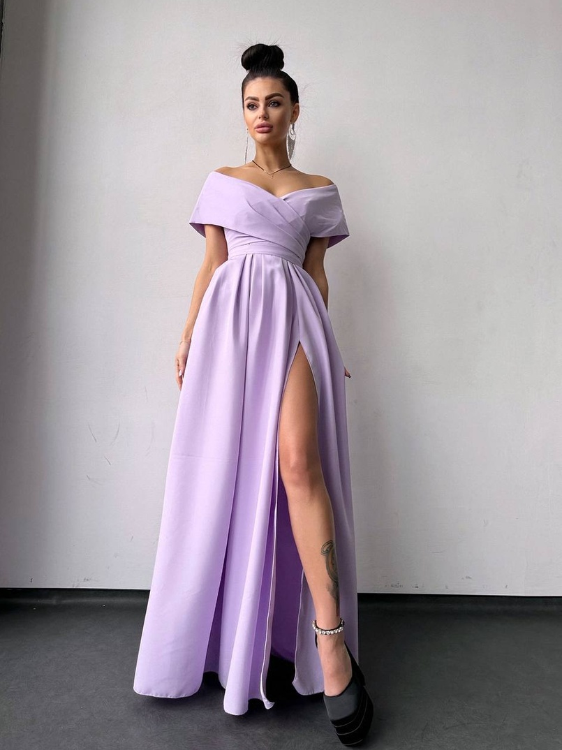 Сукня максі  з відкритими плечима та розрізом на спідниці | PUSHKA SHOP