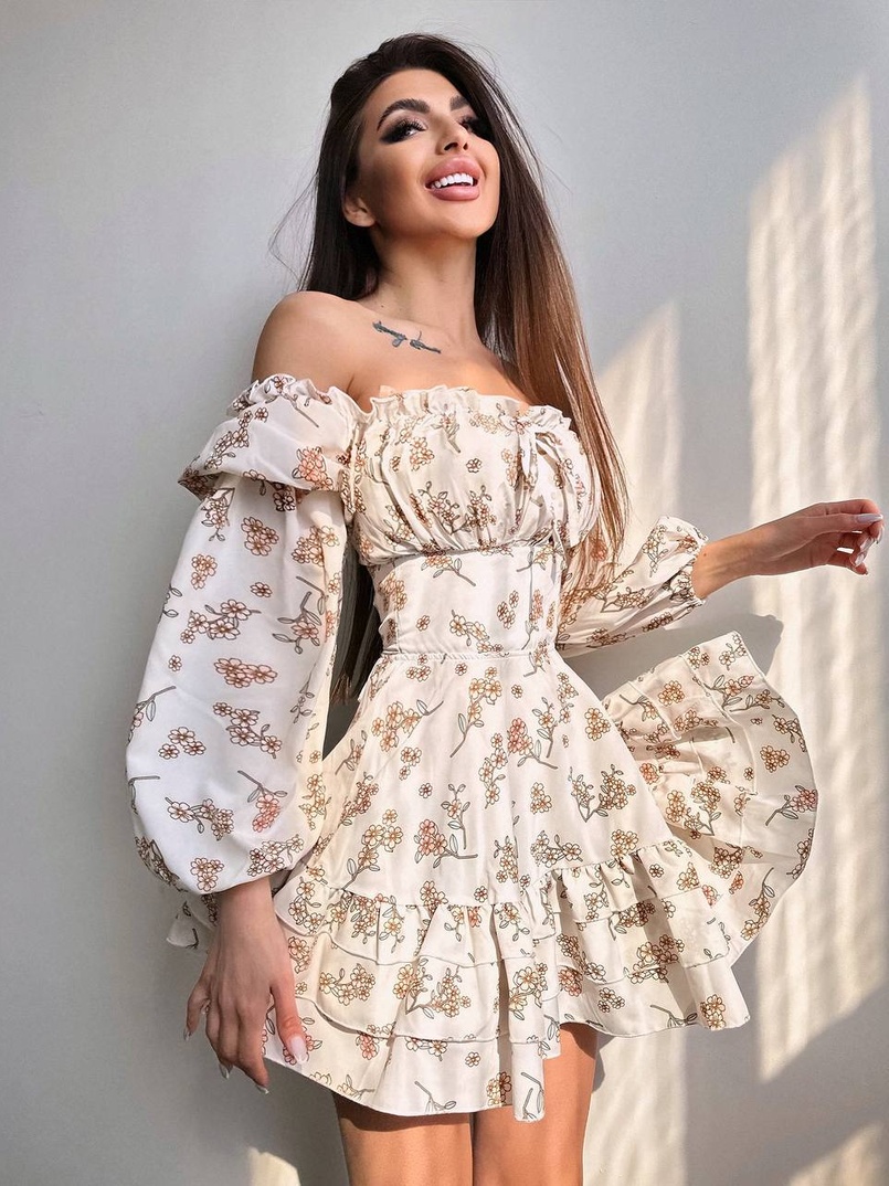 Квіткова сукня з воланами та шнуровкою по спинці Квіткова сукня з воланами та шнуровкою по спинці | PUSHKA SHOP
