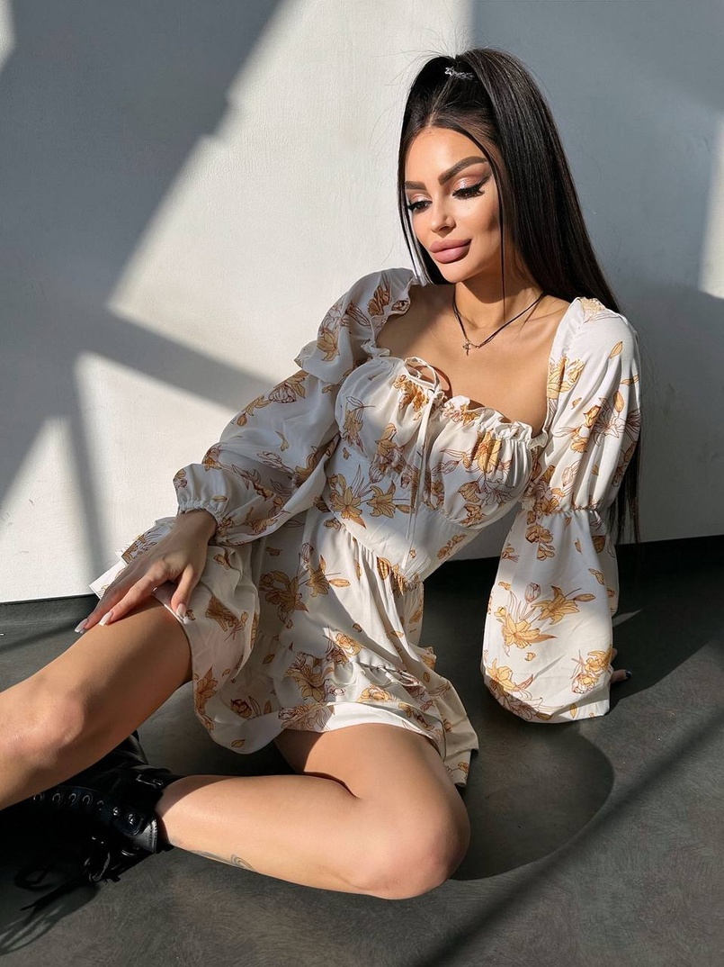 Квіткова сукня з воланами та шнуровкою по спинці Квіткова сукня з воланами та шнуровкою по спинці | PUSHKA SHOP