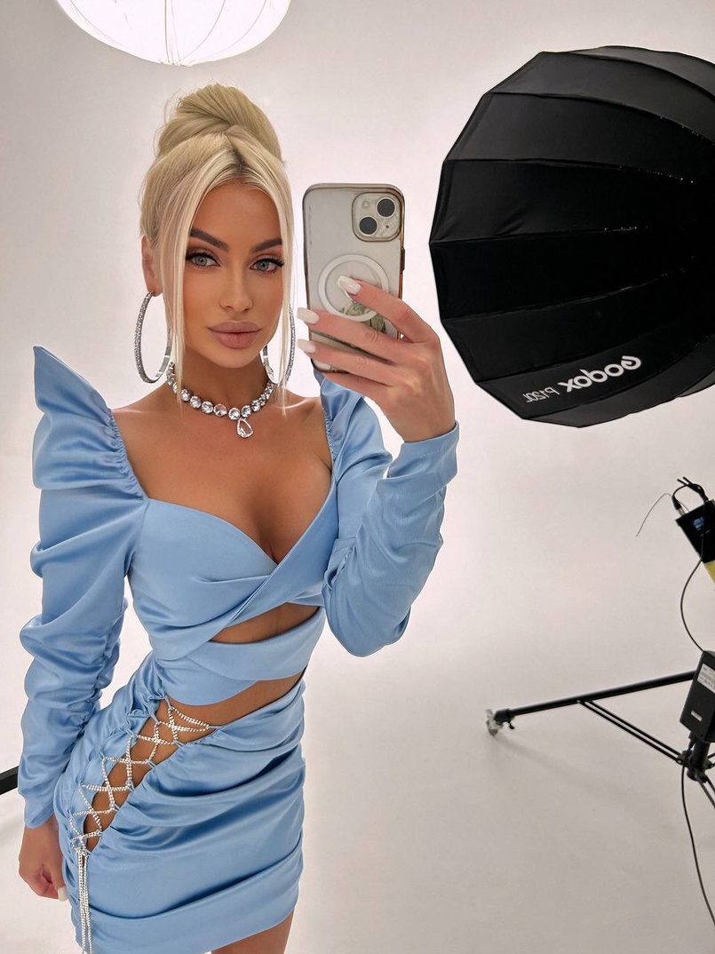 Сукня міні з драпіруванням, декорована стразами  Сукня міні з драпіруванням, декорована стразами  | PUSHKA SHOP