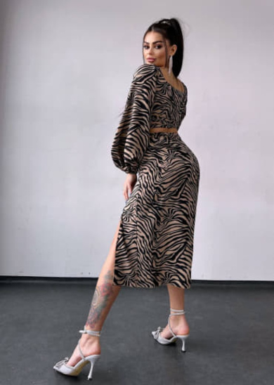 Комплект: топ із зав'язками на талії + спідниця міді з розрізом Комплект: топ із зав'язками на талії + спідниця міді з розрізом | PUSHKA SHOP