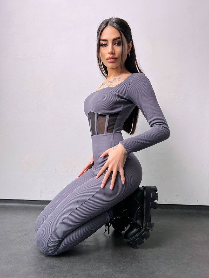 Облягаючий трикотажний комбінезон з елементами корсету  Облягаючий трикотажний комбінезон з елементами корсету  | PUSHKA SHOP