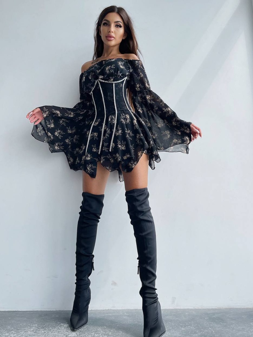 Шифонова сукня на підкладці з розкльошеними рукавами з асиметричною спідницею + корсет декорований стразами  Шифонова сукня на підкладці з розкльошеними рукавами з асиметричною спідницею + корсет декорований стразами  | PUSHKA SHOP