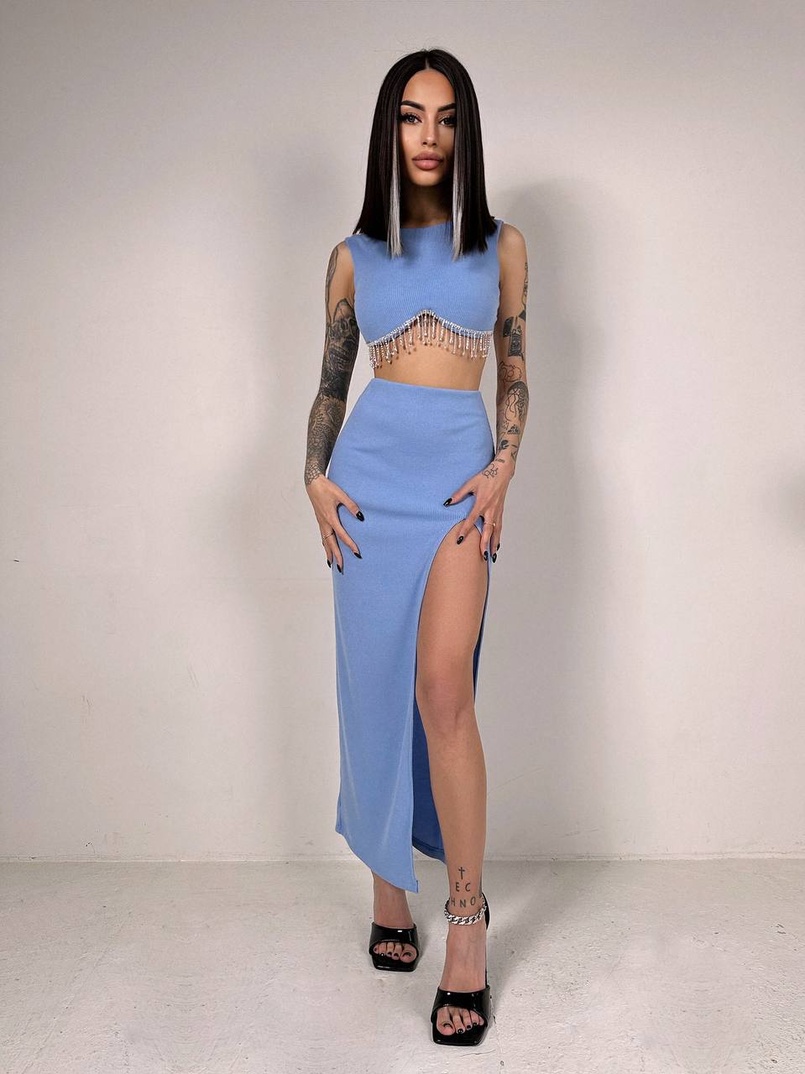 Комплект: топ з бахромою зі страз та спідниця з розрізом  Комплект: топ з бахромою зі страз та спідниця з розрізом  | PUSHKA SHOP