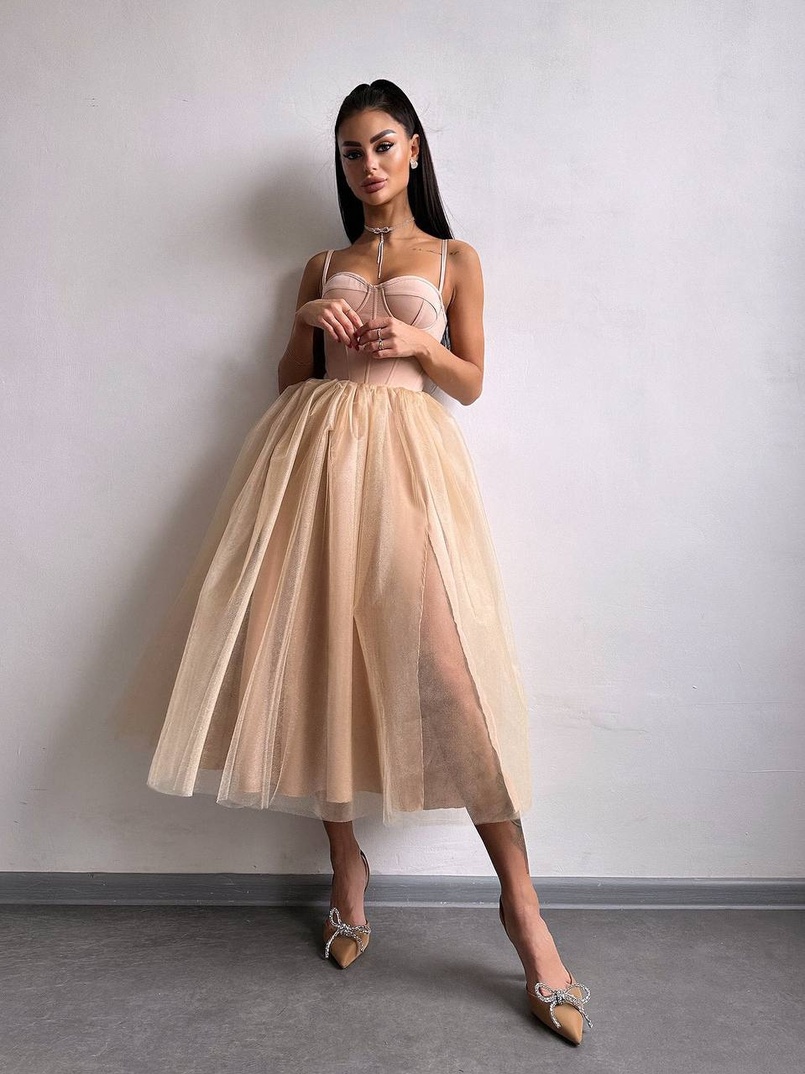 Сукня міді із чашечками з пишною спідницею | PUSHKA SHOP