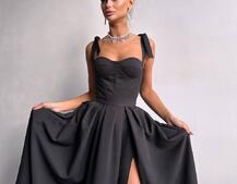 Сукня максі із чашечками та корсетним верхом Сукня максі із чашечками та корсетним верхом | PUSHKA SHOP