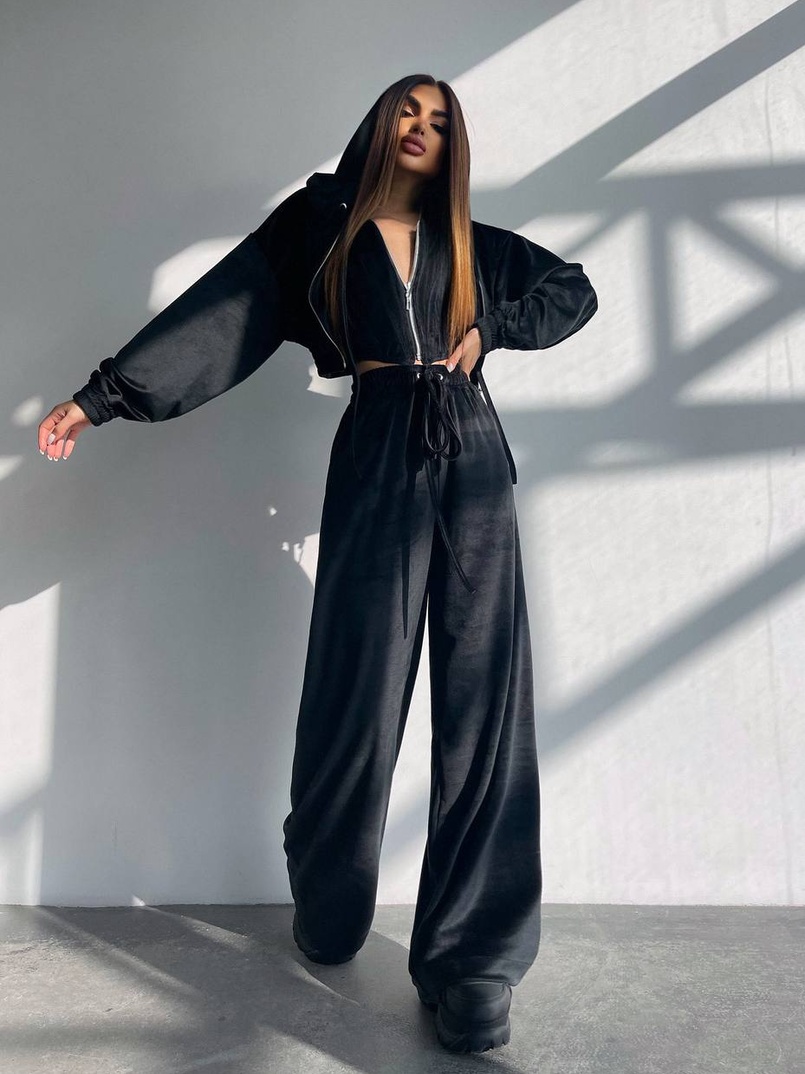 Велюровий комплект трійка: кофта + корсет на блискавці+ штани Велюровий комплект трійка: кофта + корсет на блискавці+ штани | PUSHKA SHOP