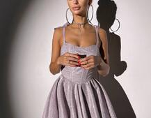 Блискуча корсетна сукня з пишною подвійною спідницею Блискуча корсетна сукня з пишною подвійною спідницею | PUSHKA SHOP