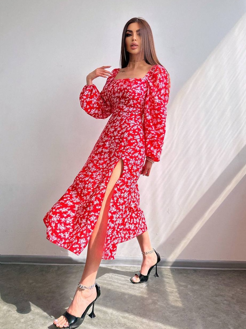 Улюблена сукня-міді зі шнурівкою на спинці та розрізом на ніжці | PUSHKA SHOP