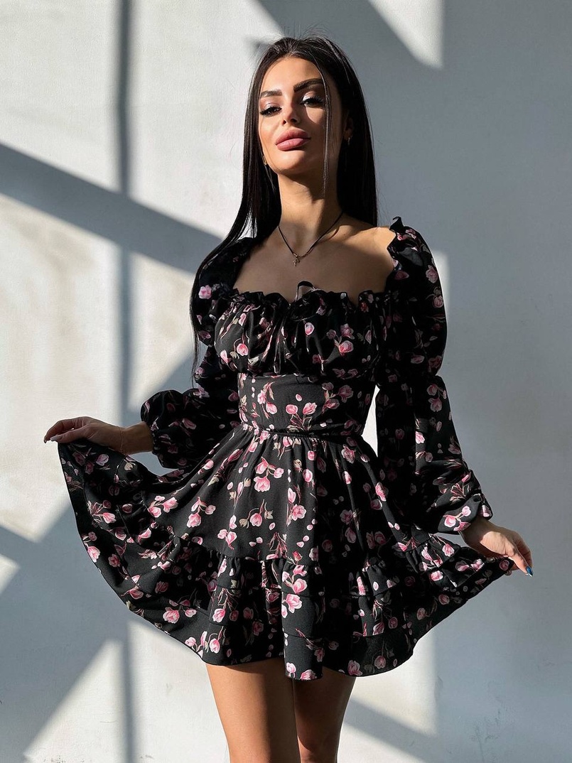 Квіткова сукня з воланами та шнуровкою по спинці Квіткова сукня з воланами та шнуровкою по спинці | PUSHKA SHOP