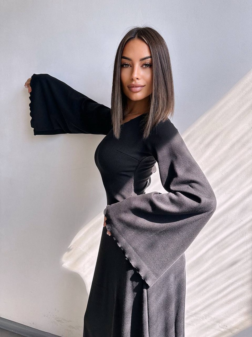 Трикотажна сукня зі шнурівкою на спинці    Трикотажна сукня зі шнурівкою на спинці    | PUSHKA SHOP