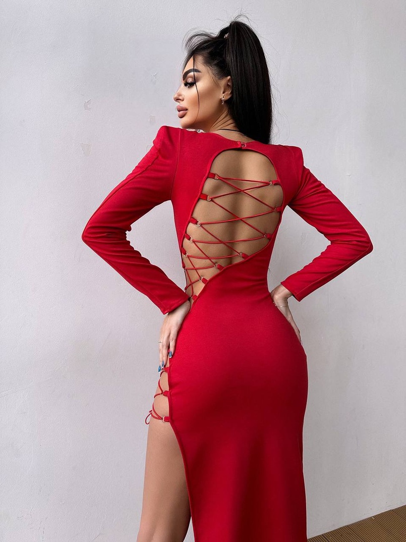 Сукня міді з підплічниками та шнурівкою Розмір вирізу можна регулювати шнурівкою Сукня міді з підплічниками та шнурівкою Розмір вирізу можна регулювати шнурівкою | PUSHKA SHOP