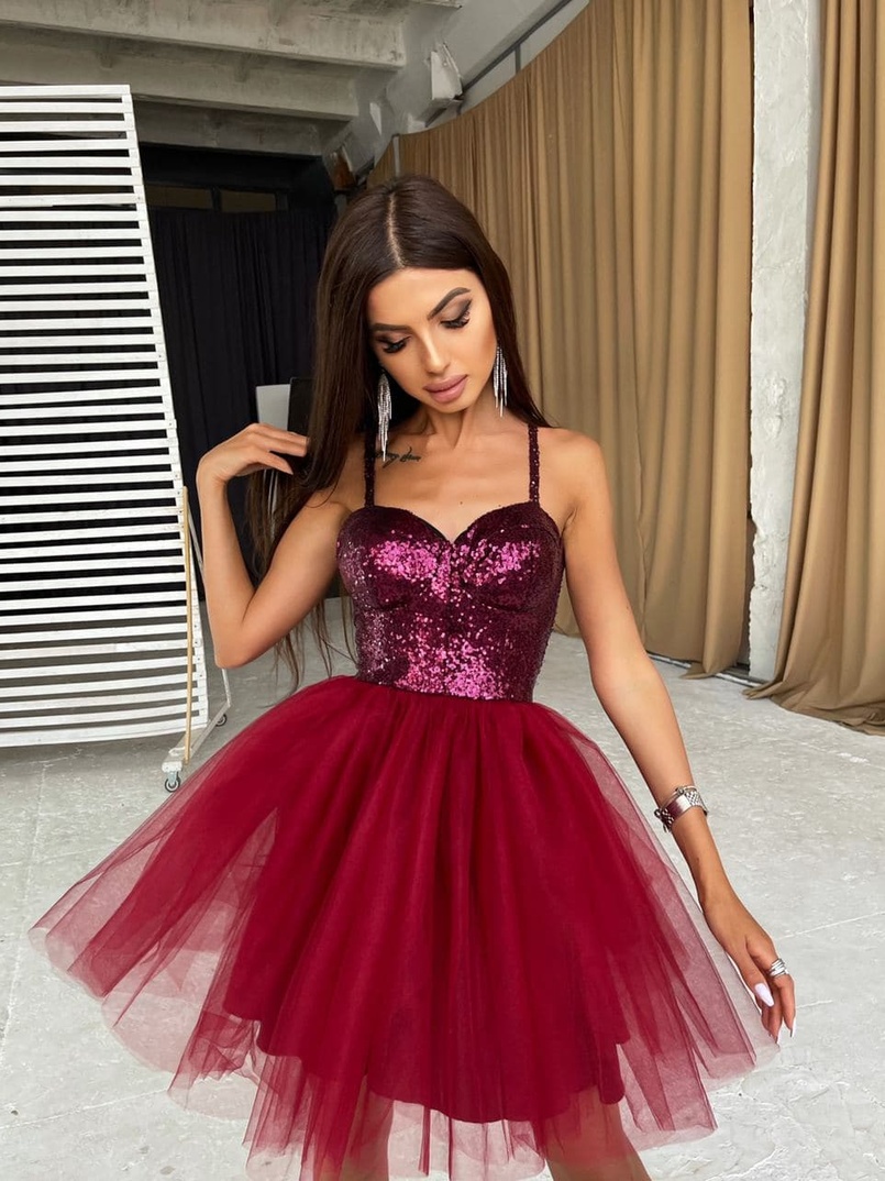 Платье-бюстье с пайетками и пышной фатиновой юбкой   Платье-бюстье с пайетками и пышной фатиновой юбкой   | PUSHKA SHOP