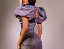 Блестящее платье с объемными рукавами  Блестящее платье с объемными рукавами  | PUSHKA SHOP