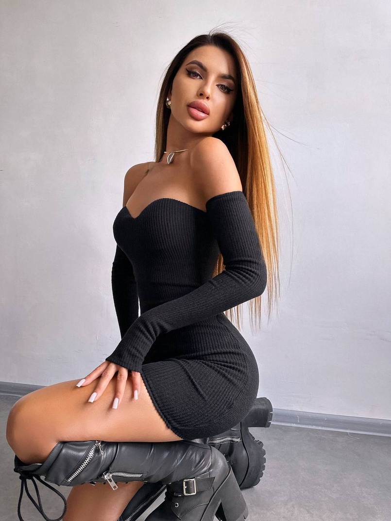 Трикотажна сукня міні з чашечками  | PUSHKA SHOP