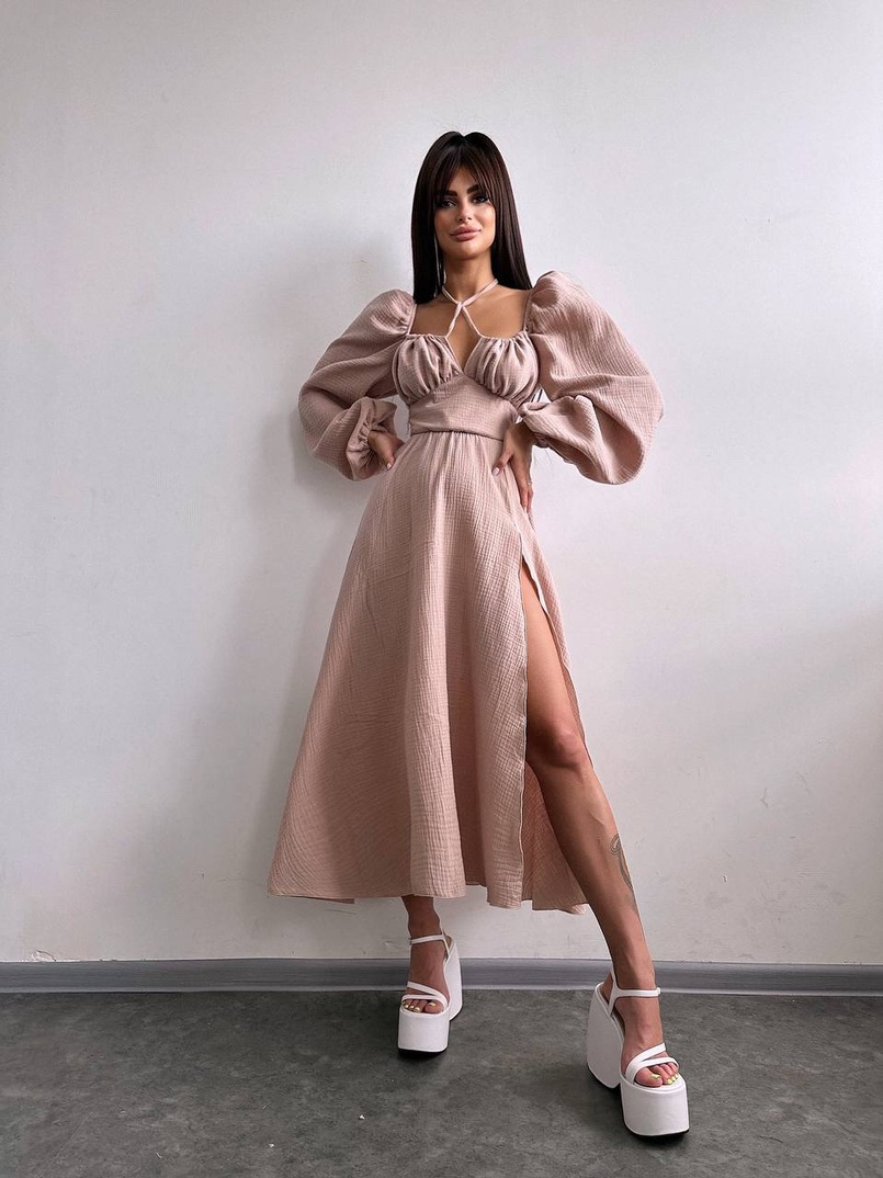 Муслінова сукня -міді з розрізом на ніжці  | PUSHKA SHOP